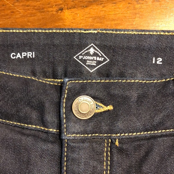 St. John’s Bay Secretly Slender Denim Capri Jeans - Picture 5 of 12